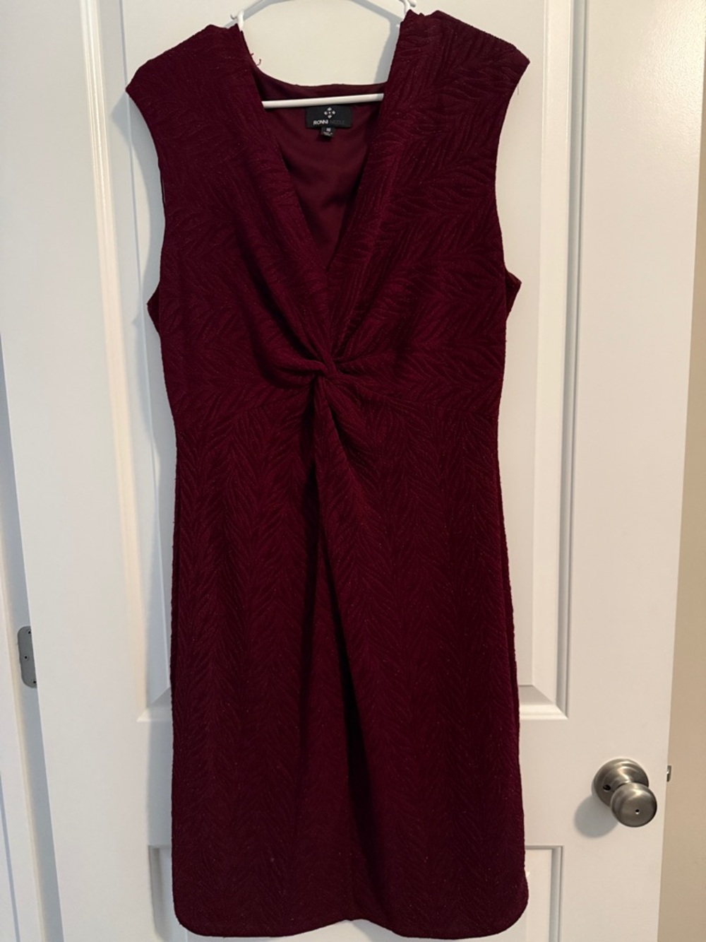 Ronni Nicole Twist-Front Sleeveless Midi Dress - Burgundy